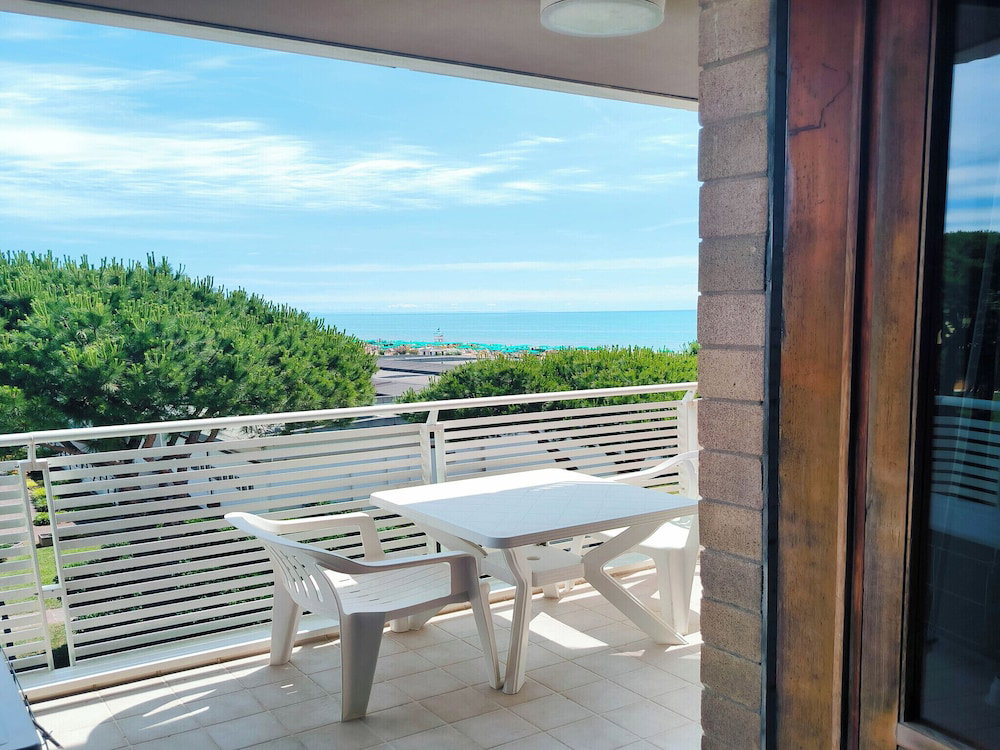 Hotel Cozy Studio Near The Beach