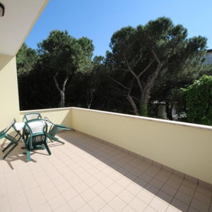 Hotel Apartment With Large Terrace In Rosolina Mare cazare Rosolina