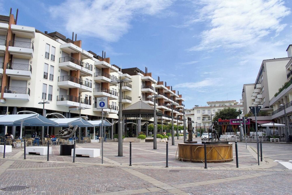 Hotel Marconi Deluxe - Penthouse By The Sea