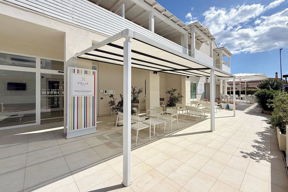 Felix Hotels - Hotel Residence Porto San Paolo