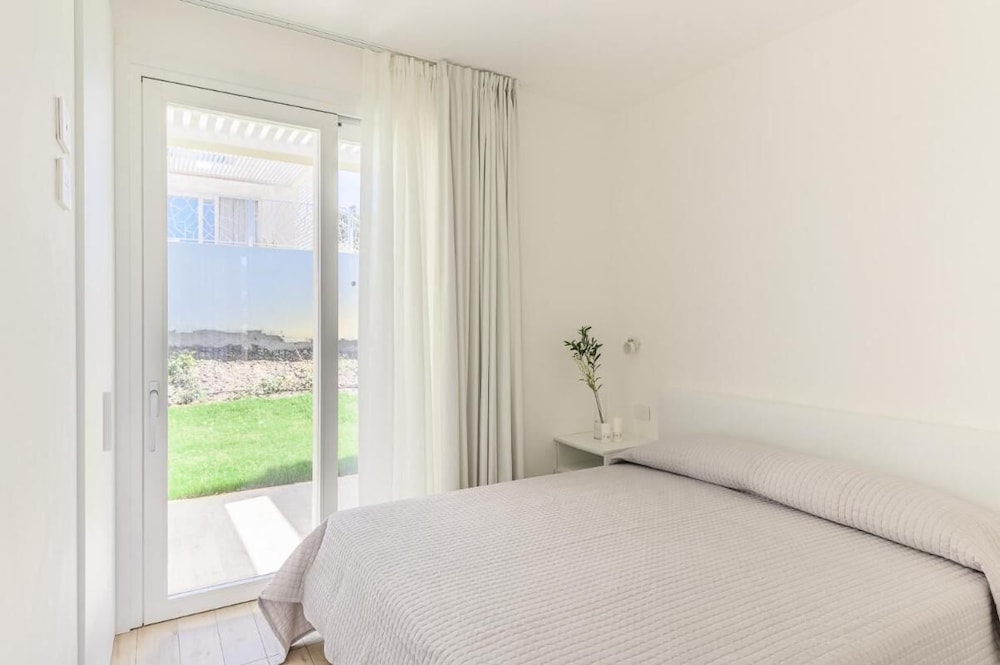 Stunning Capo Falcone Charming Apartments Near La Pelosa