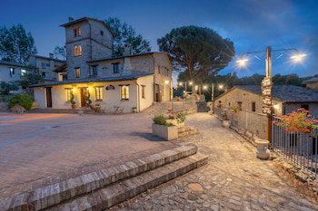Hotel Borgo Pulciano Agriturismo