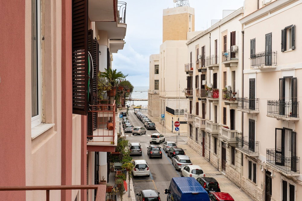 Hotel Almarea Suites Levante By Wonderful Italy