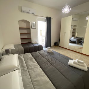 Hotel Newhouse Class 2 cazare Triggiano