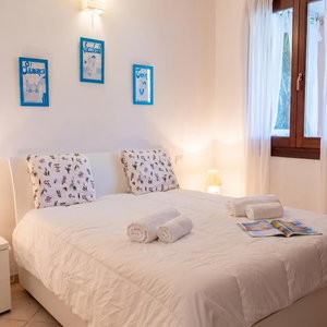 Hotel Villa Victoria 1.5 Km From The Beach cazare Loiri Porto San Paolo