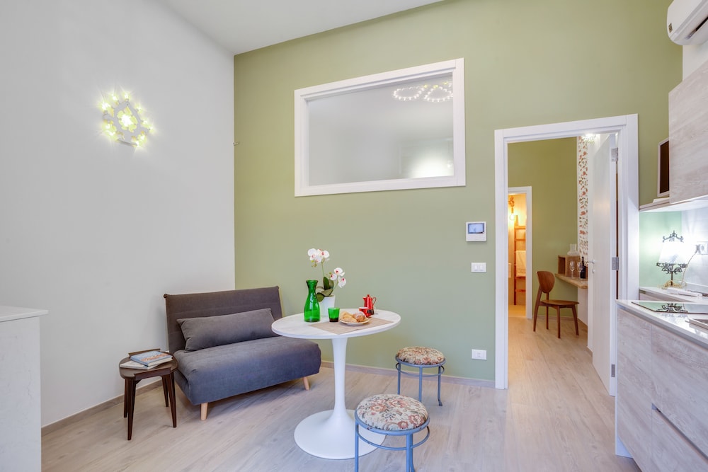 Hotel Madame Bari' Apt A Step From The Sea