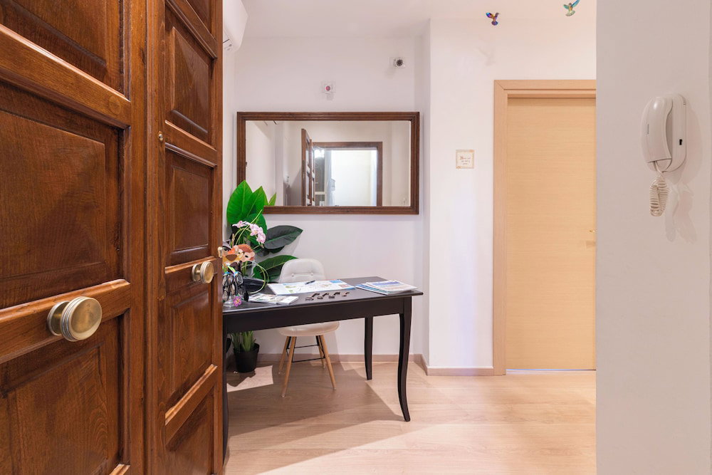 Hotel Cagliari Center Charming By Accomodo