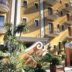 Hotel Cala Del Porto cazare Longobardi