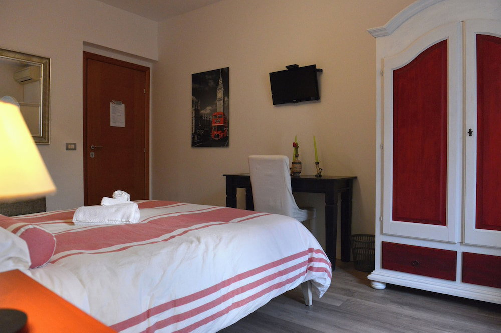 Hotel Residenza Del Turista B&B