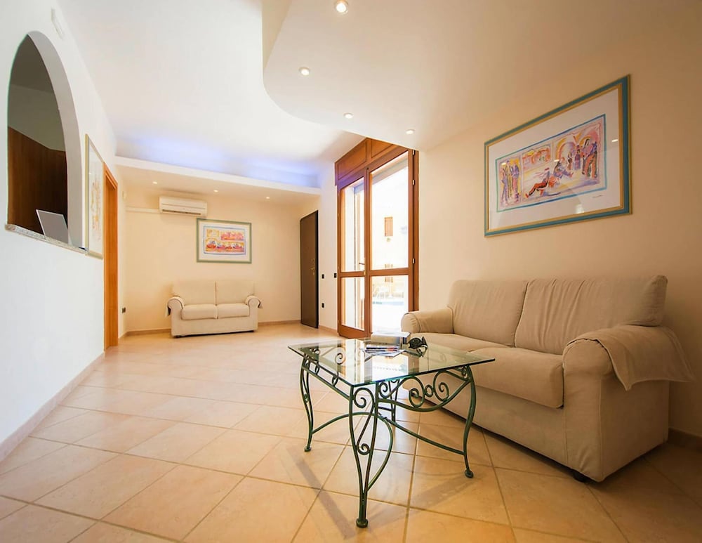 Hotel Apartment In Sardinia Near Cala Liberotto Beach