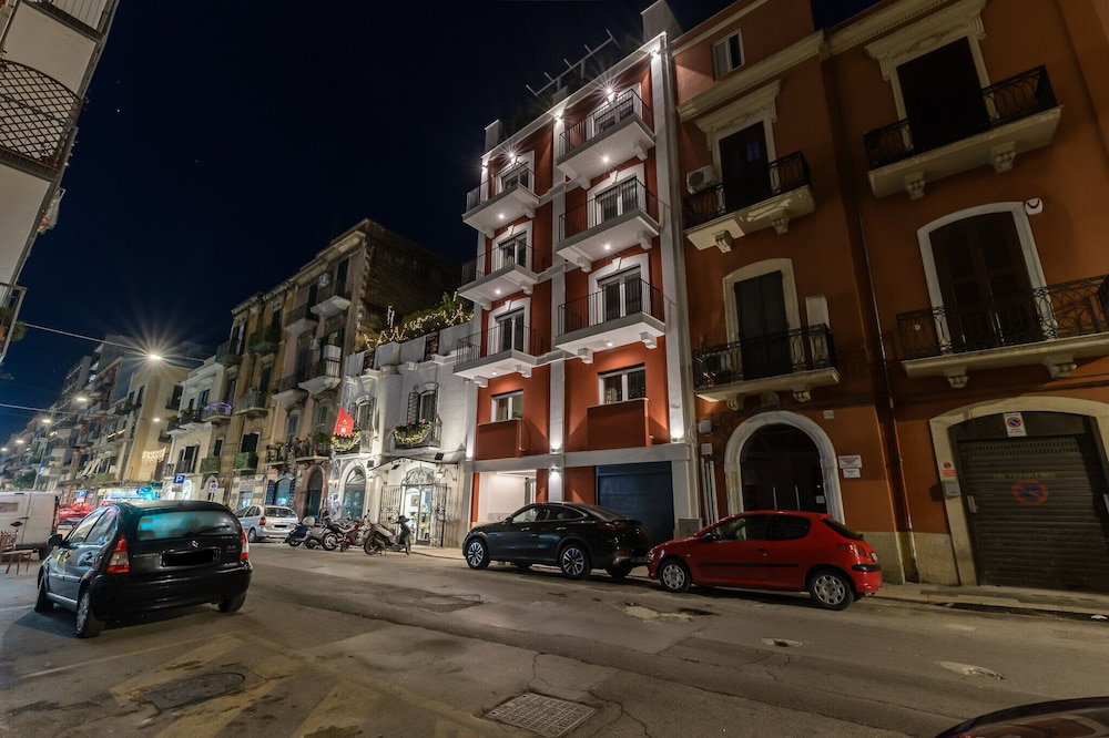 Hotel Palazzo Murat - One-Bedroom Apartment With Balcony By Wonderful Italy