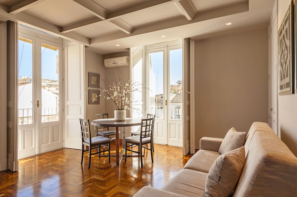 Hotel Ferrini Home Grotte Bianche 150