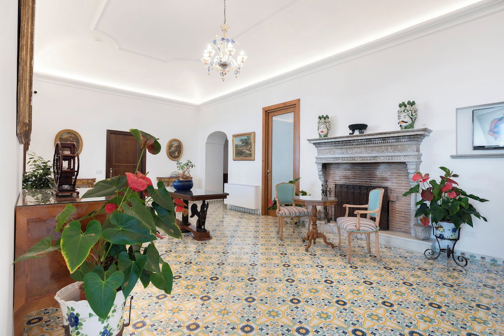 Hotel La Tonnarella
