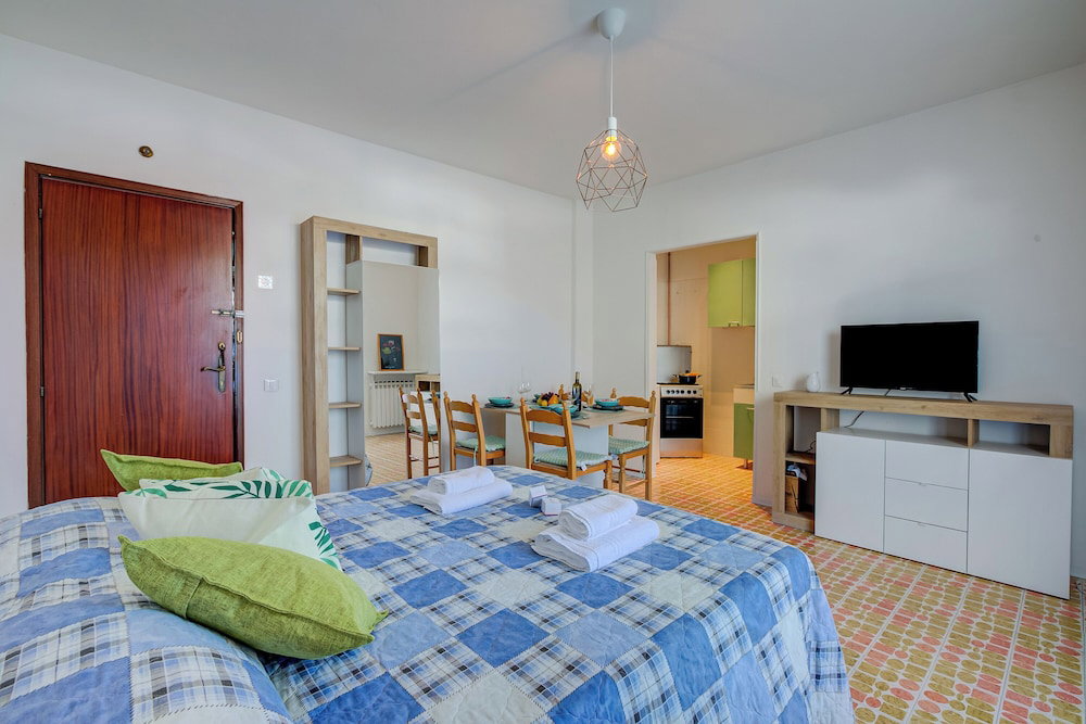 Hotel Missy Apartment Peschiera Del Garda Studio W/ Parking