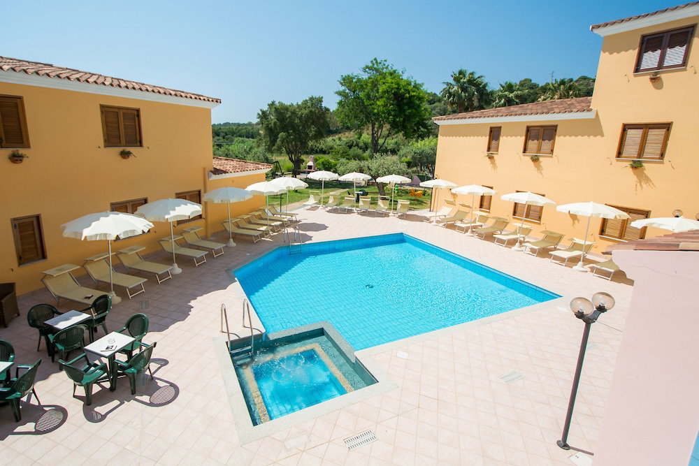 Hotel Idyllic Residence Cala Viola B4 One Bedroom Apartment Sleeps 4 Persons