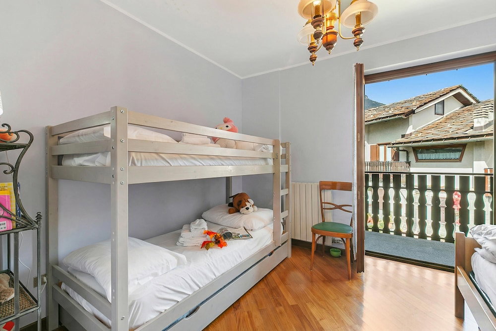 Maison Rosamunda For 6 With Garden