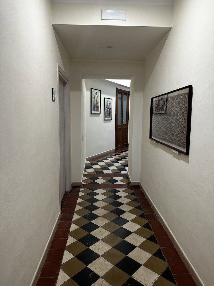 Domo Achenza Guesthouse