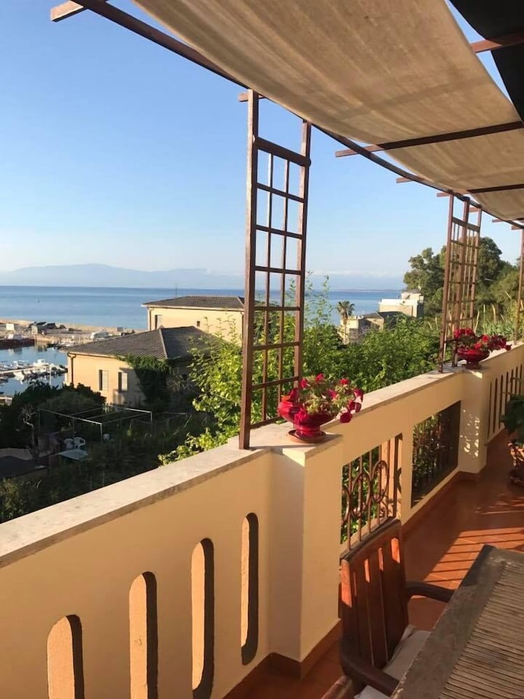 Hotel Villa Delle Rondini
