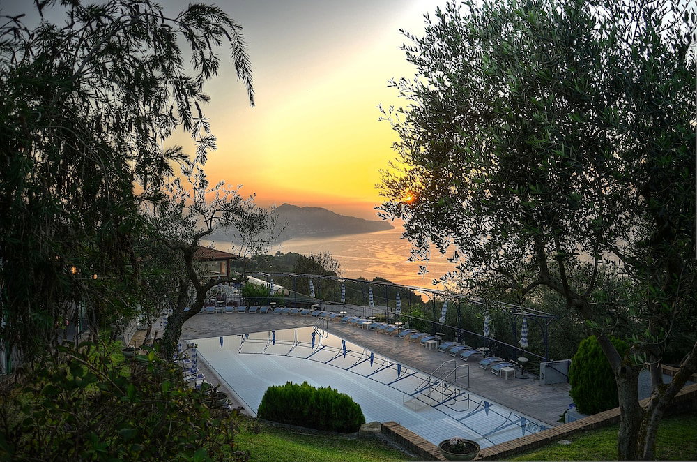 Hotel Gocce Di Capri Resort