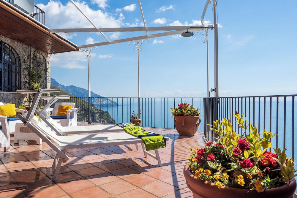 Hotel Casa Sara In Costiera Amalfitana