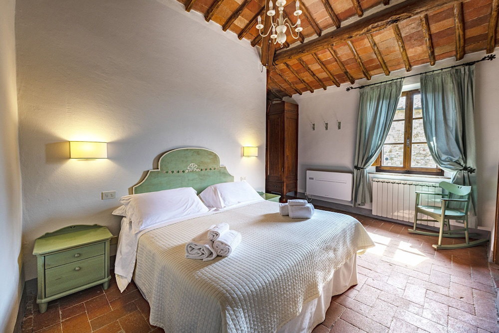 Riserva Di Fizzano Residence