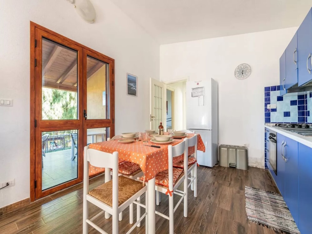Hotel Delightful And Spacious Villa In Capo Comino