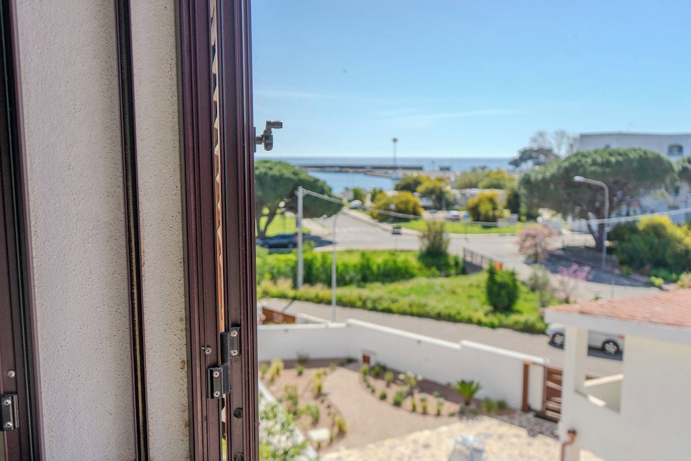 Hotel Porto Apartments - La Caletta