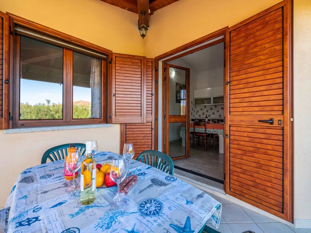Hotel Lovely Detached Villa In Capo Comino