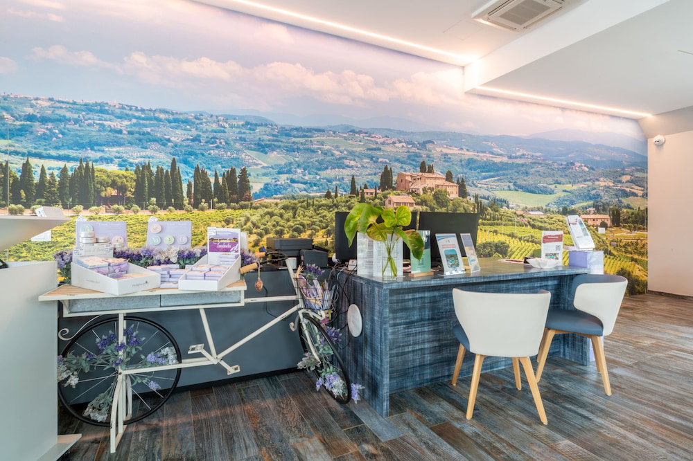 Hotiday Relais Costa Degli Etruschi