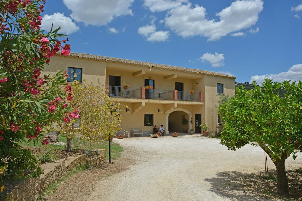 Hotel Casale Delle Rose