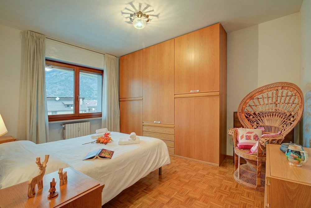Appartamento Vista Alta With Balcony For 5