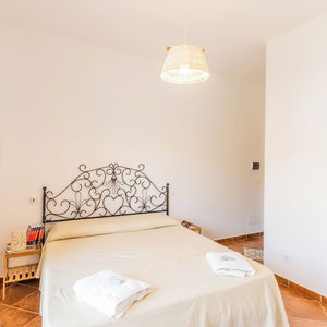 Hotel Casa Floris 3 En-Suite Doubles cazare Agropoli