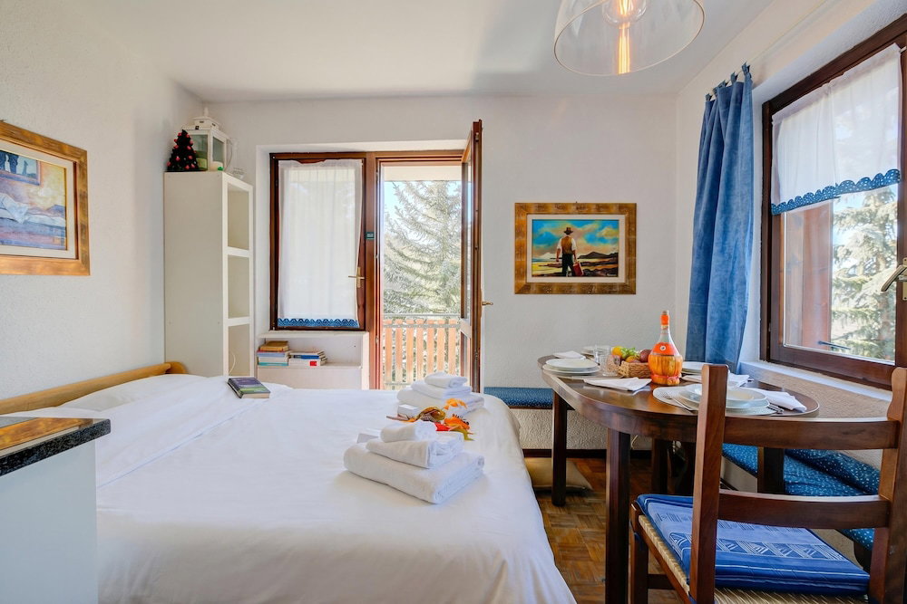 Hotel Appartamento Il Rio - 8Min Walk To Sportinia Lift