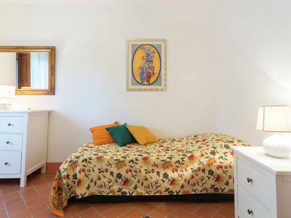 Escape In Rosignano Hills