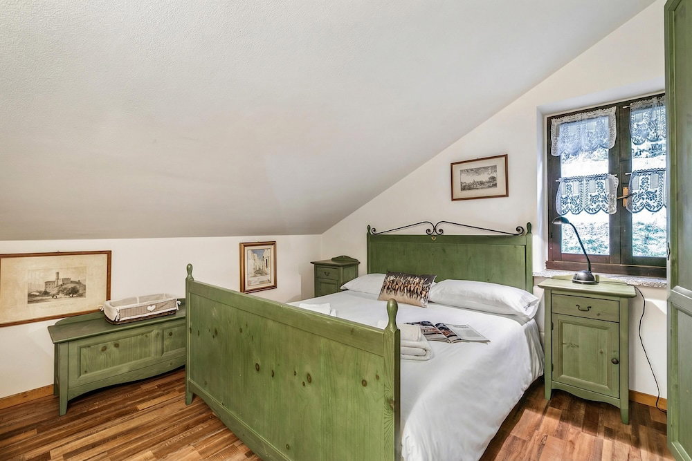 Hotel Champlas Suite - Balcony Views, Sleeps 4