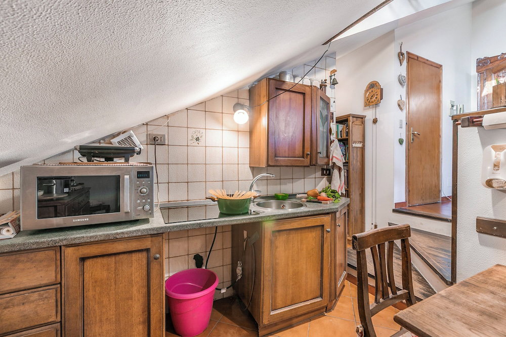 Champlas Suite - Balcony Views, Sleeps 4