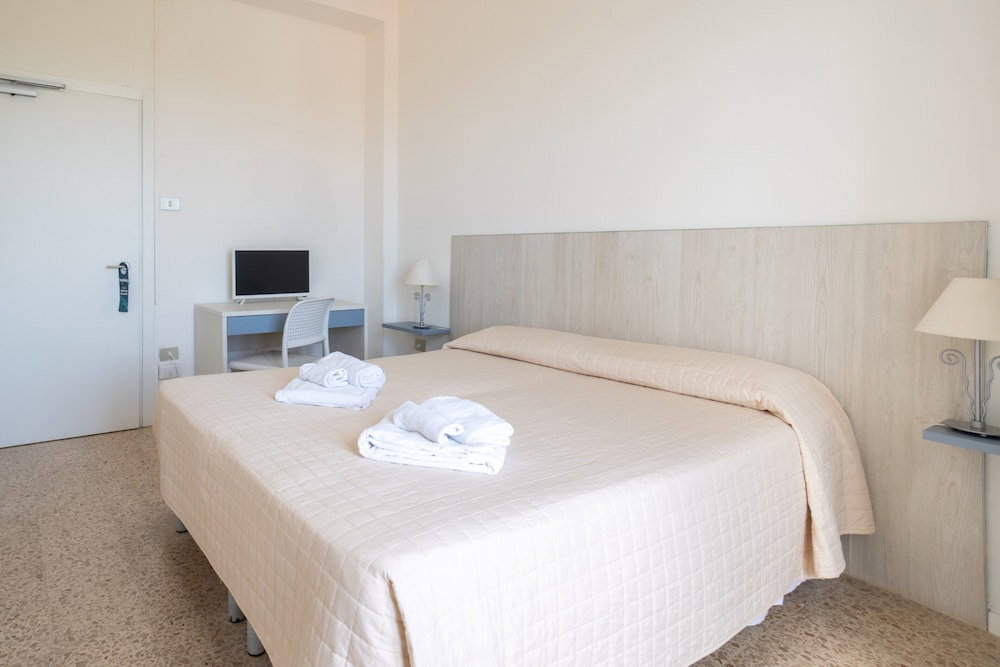 Hotel Hotiday Castelsardo Spiaggia