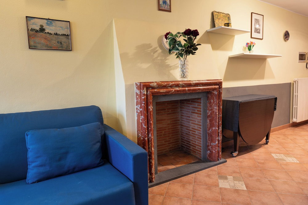Hotel Cozy Pietrasanta Central Apartment With Loft
