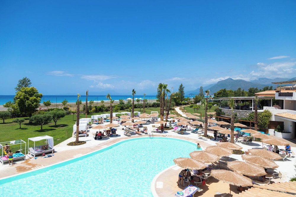 Hotel Th Praia - Borgo Di Fiuzzi Resort & Spa