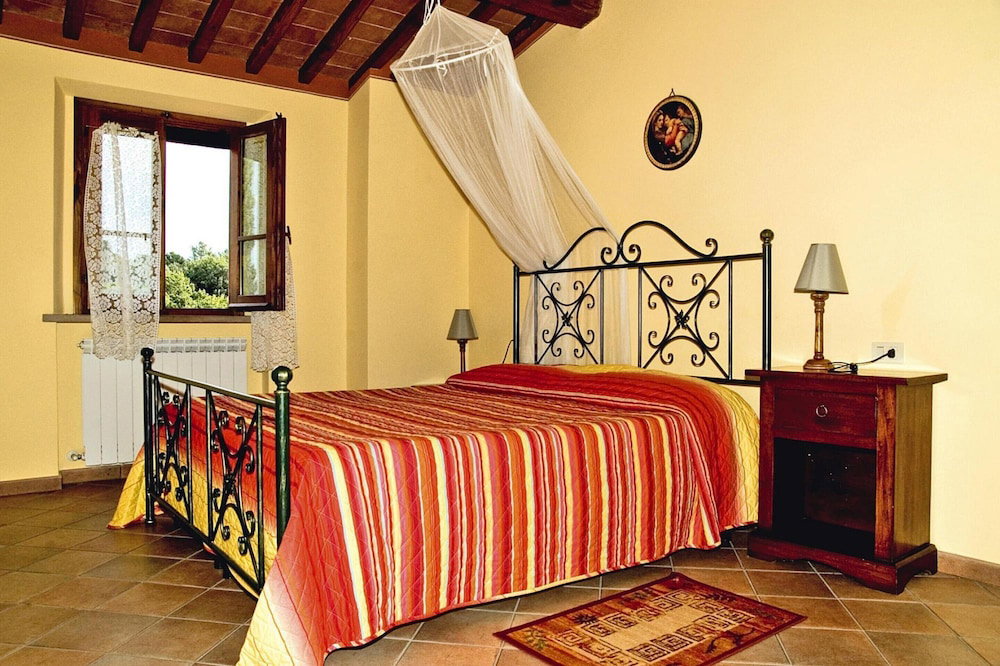 Villa In Montaione With Pool & Wine Tasting