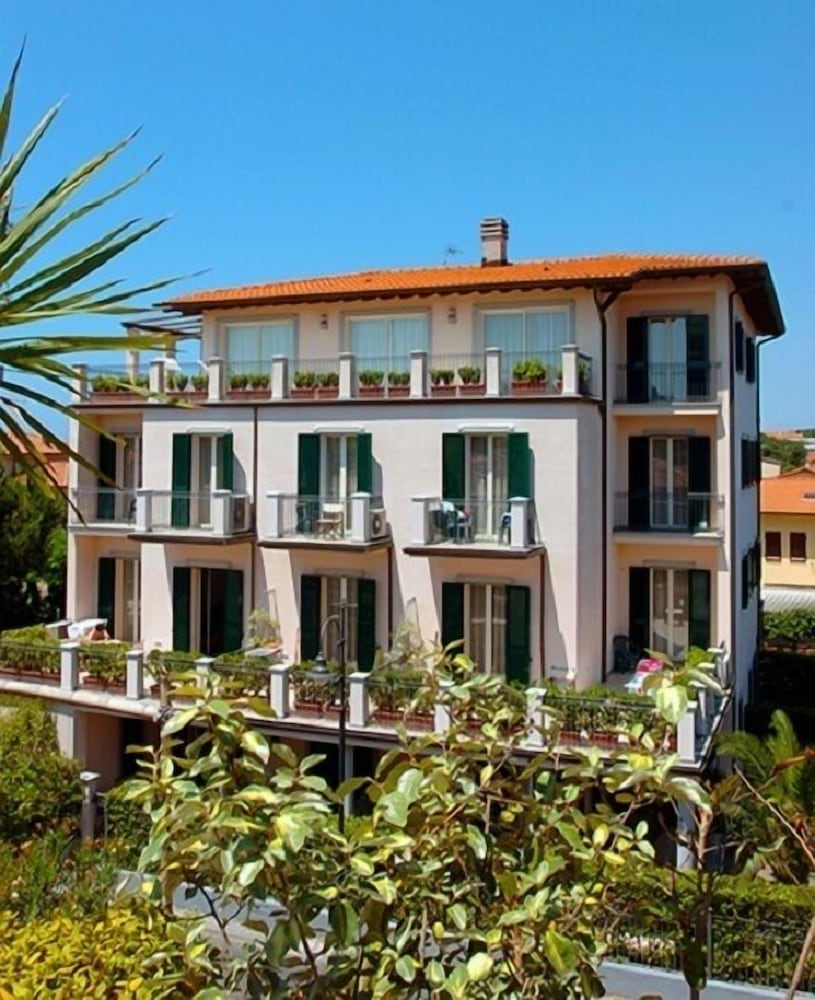 Hotel Riviera Residence