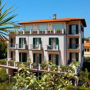 Hotel Riviera Residence cazare Pietrasanta