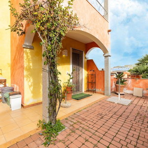 Hotel Apt Con Giardino, A 300-Metre-Tall Mare cazare Castelsardo