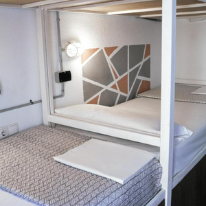 Sejur Loft Hostal vacanta Lloret del Mar