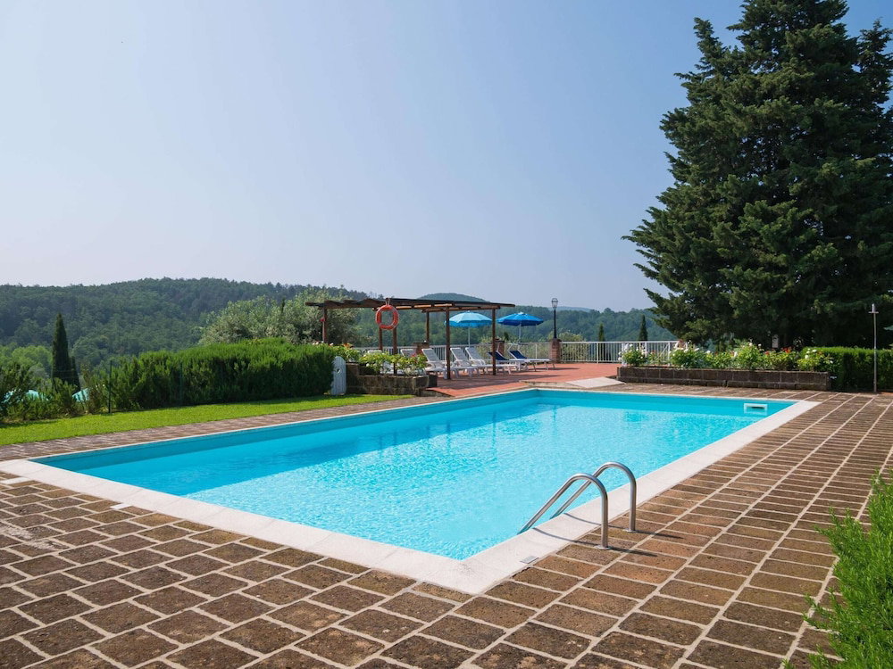 Hotel Montaione Charm: Spacious Haven