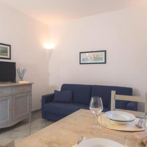 Hotel Tranquil Palau Green Village 1 Bedroom Apt B4P-Premier Sleeps 4 Persons cazare Palau