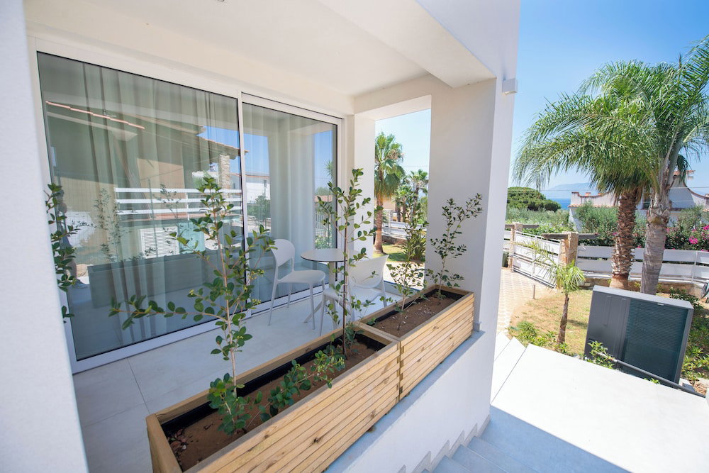Hotel Novaeos