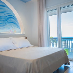 Hotel Lumina Rooms cazare Melendugno