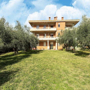 Hotel Home In Tuoro Sul Trasimeno Near Lago Trasimeno cazare Tuoro sul Trasimeno