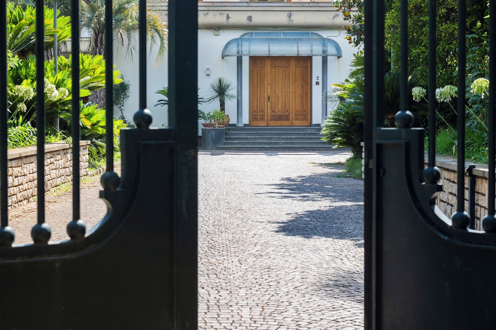 Gargiulo Suites
